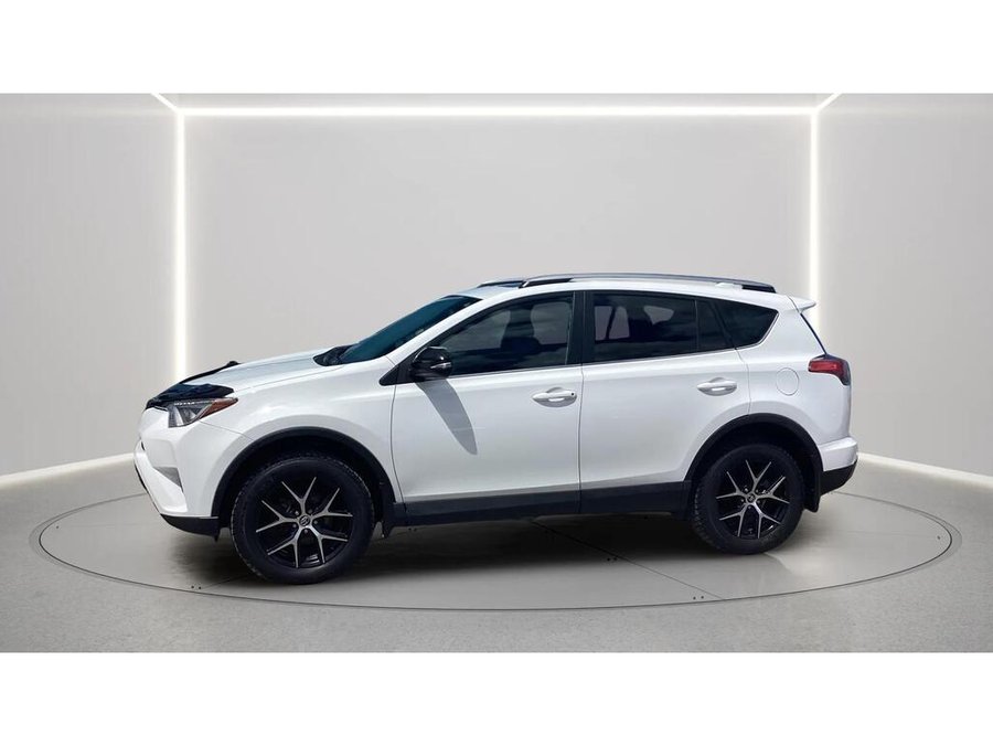 2017 Toyota RAV4 2017 White