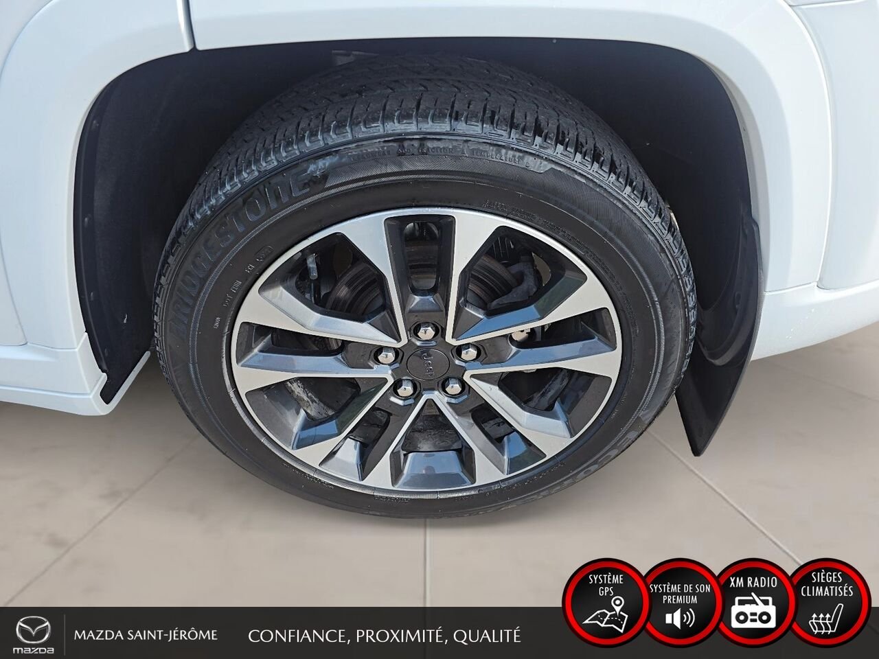 2023 Jeep Grand Cherokee Overland | TOIT PANORAMIQUE | CUIR | 4X4 | White Saint-Jérôme - photo #11