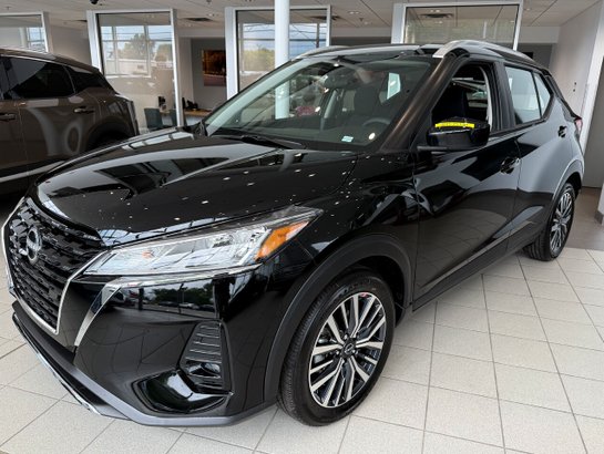 Nissan Kicks Play 2025 2025 Super noir