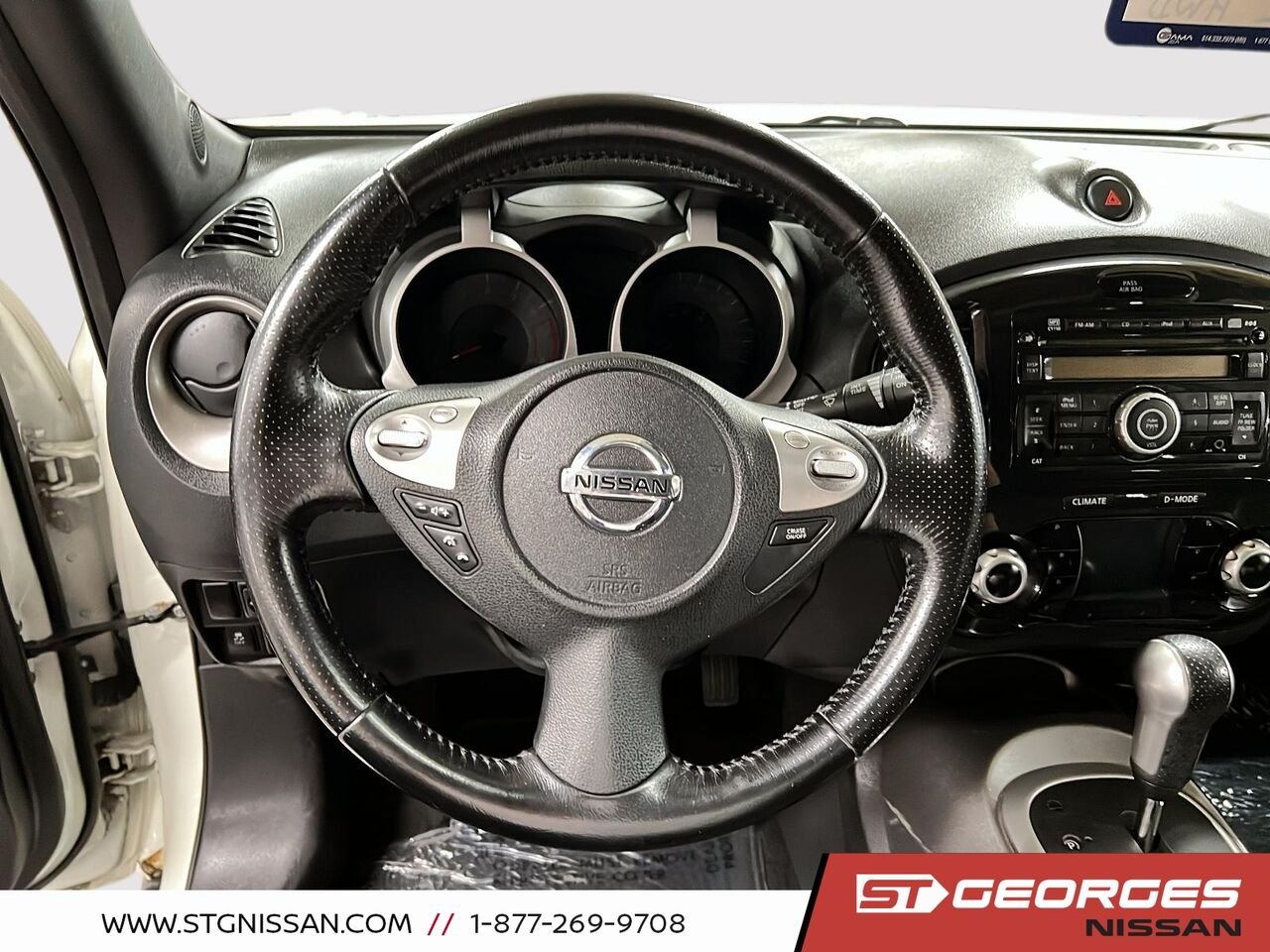 Nissan JUKE 2012 Blanc Saint-Georges - photo #11