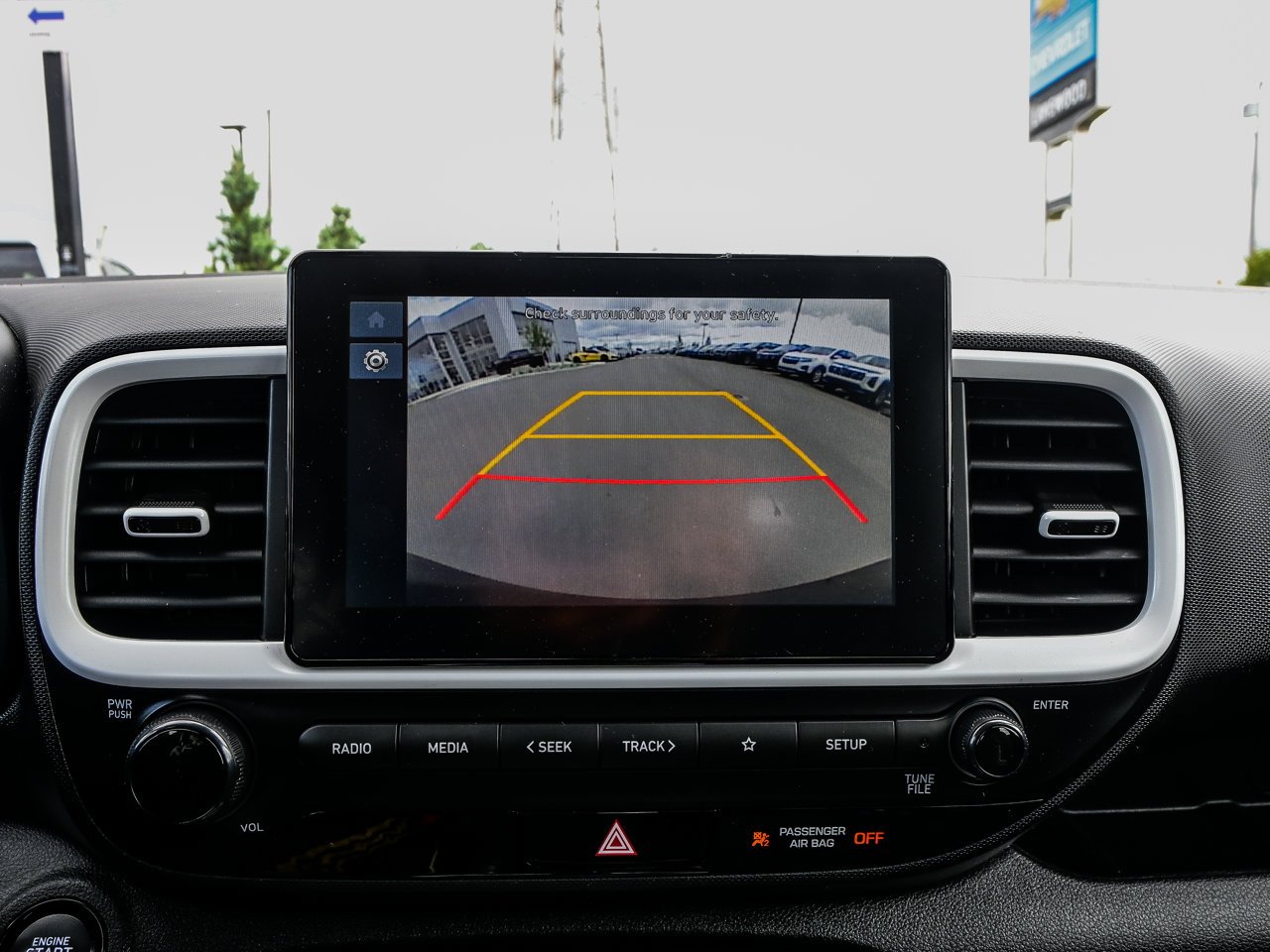 2025 Hyundai Venue Ultimate IVT w/Black Interior Grey Sherwood Park - photo #25