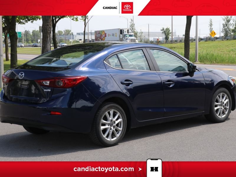 2018 Mazda 3 Blue Laval - photo #10