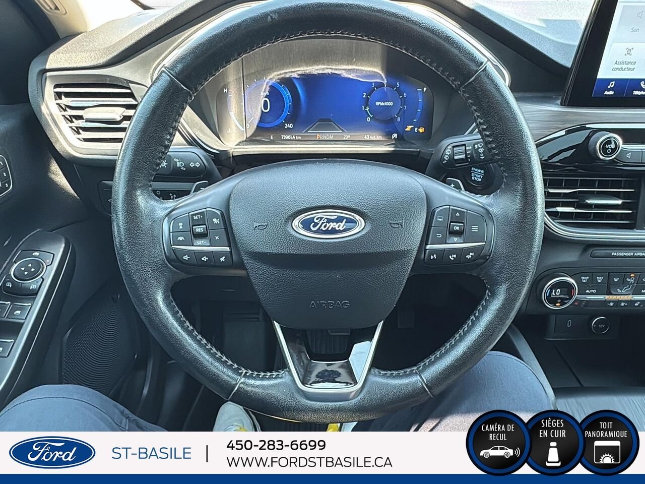 Ford Escape 2020 Bleu Saint-Basile-le-Grand - photo #18