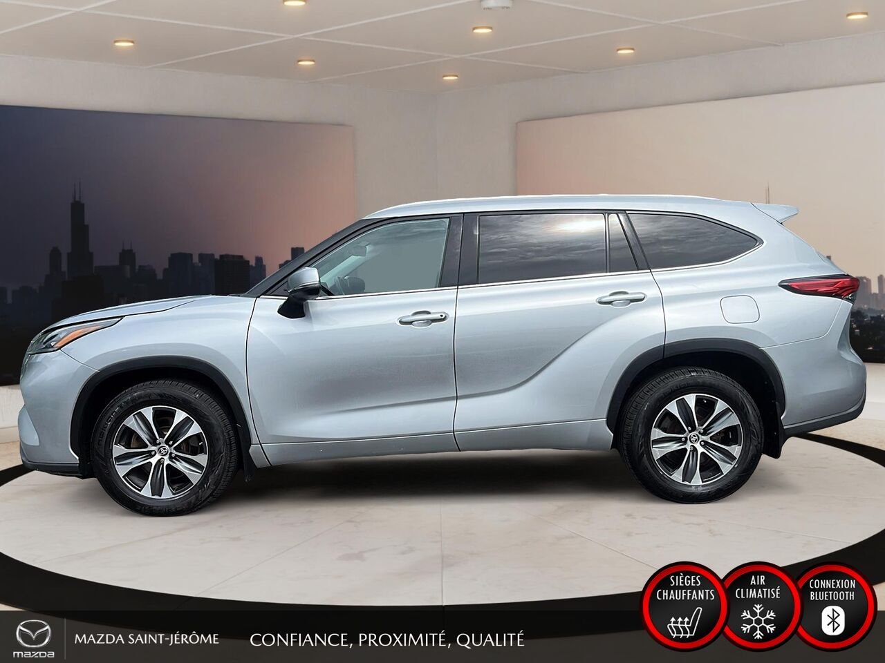 Toyota Highlander 2022 Argent Saint-Jérôme - photo #10