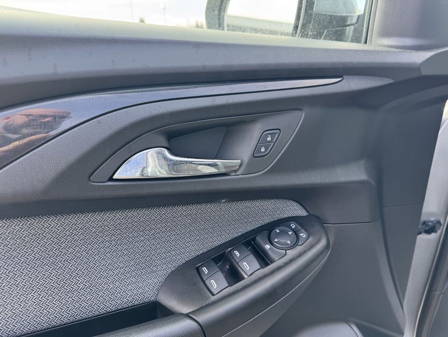 CHEVROLET TRAILBLAZER LT 2023 2023 Gris