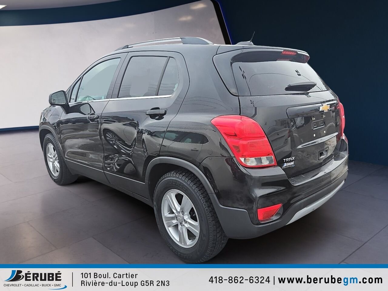 2017 CHEVROLET TRAX FWD LT Black Rivière-du-Loup - photo #3