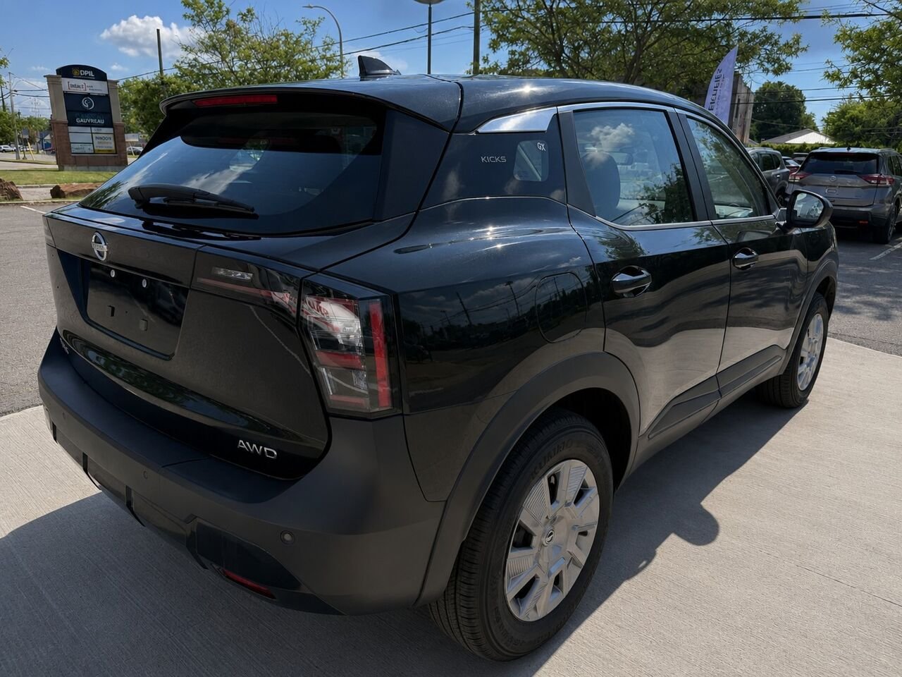 2026 NISSAN Kicks KICKS S Super Black Châteauguay - photo #4