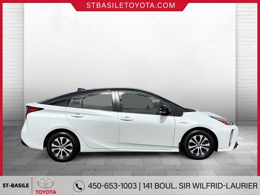 Toyota Prius 2022 2022 Frisson glacé avec toit noir céleste