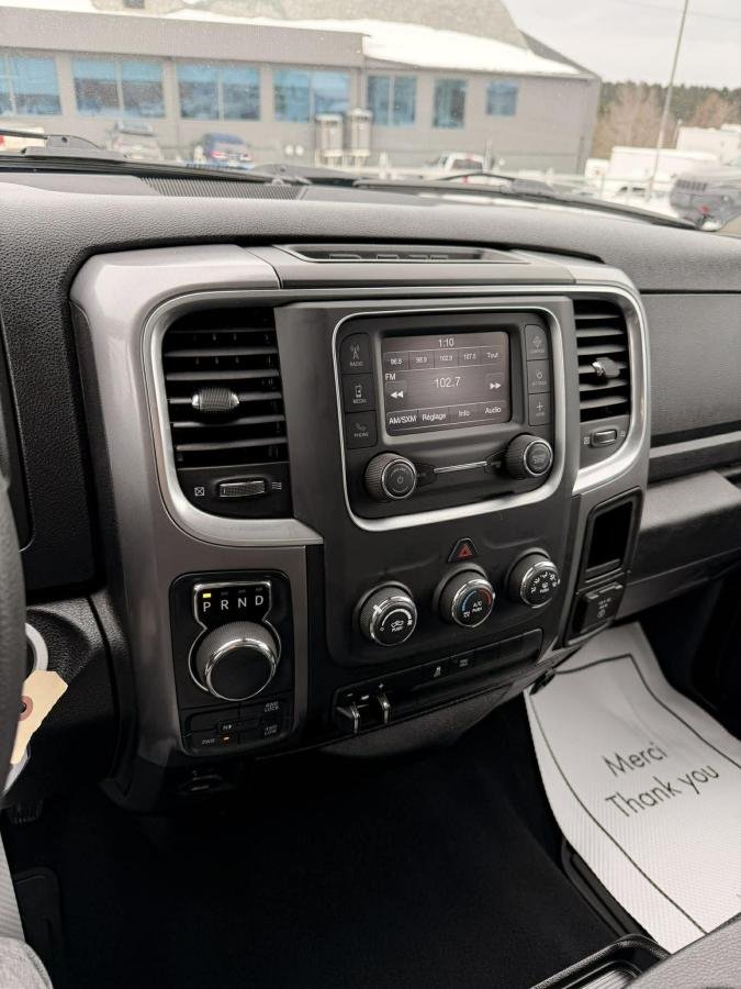 2023 RAM 1500 Classic Blue Lac Mégantic - photo #10