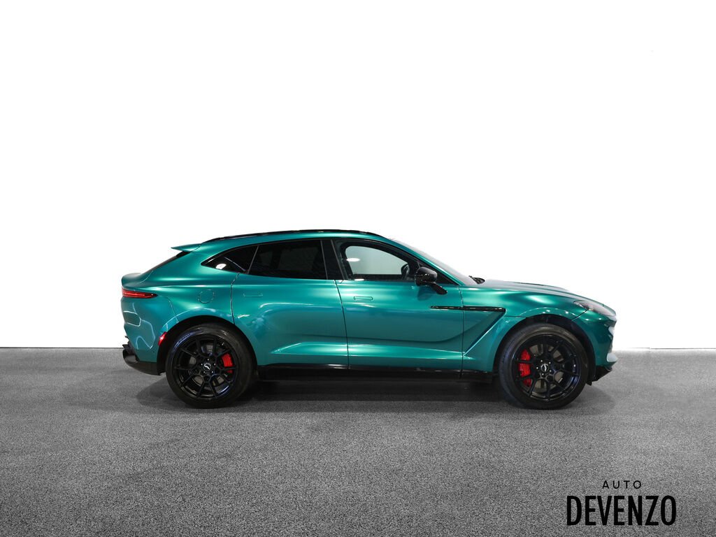 Aston Martin DBX 2022 Gris Saint-Eustache - photo #2