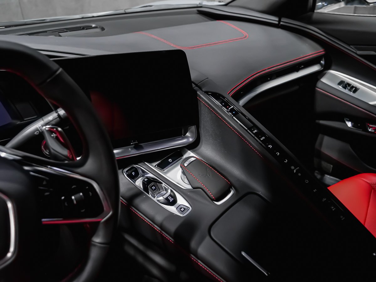 2024 Chevrolet Corvette Z06 1LZ Grey Montreal - photo #18