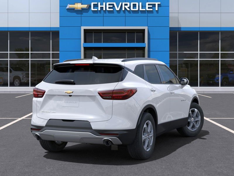 2025 CHEVROLET Blazer Traction intégrale, 4 portes LT SUMMIT WHITE Rivière-du-Loup - photo #3