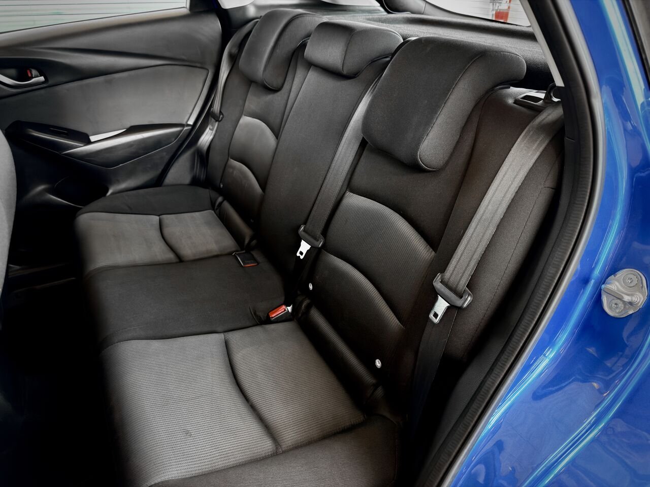2017 Mazda CX-3 Blue Notre-Dame-des-Prairies - photo #12