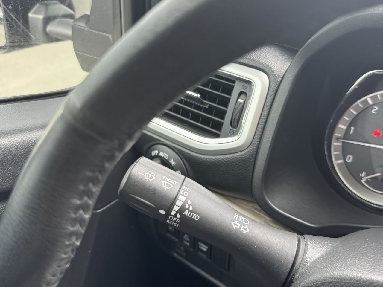 Nissan Titan XD Cummins 2016 Noir Granby - photo #19