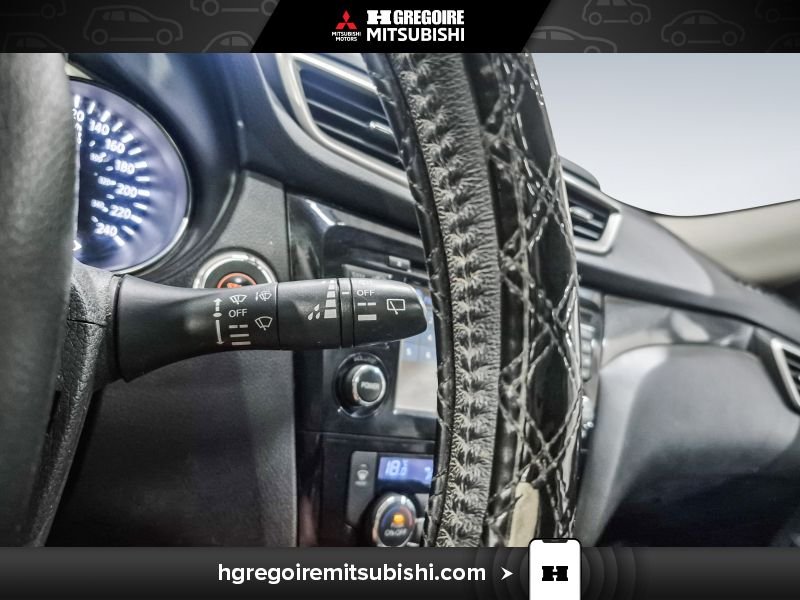 Nissan Rogue MA4350 | SL * AWD* Cuir * Mags * Toit * Caméra * Bluetooth 2015 Noir Laval - photo #23