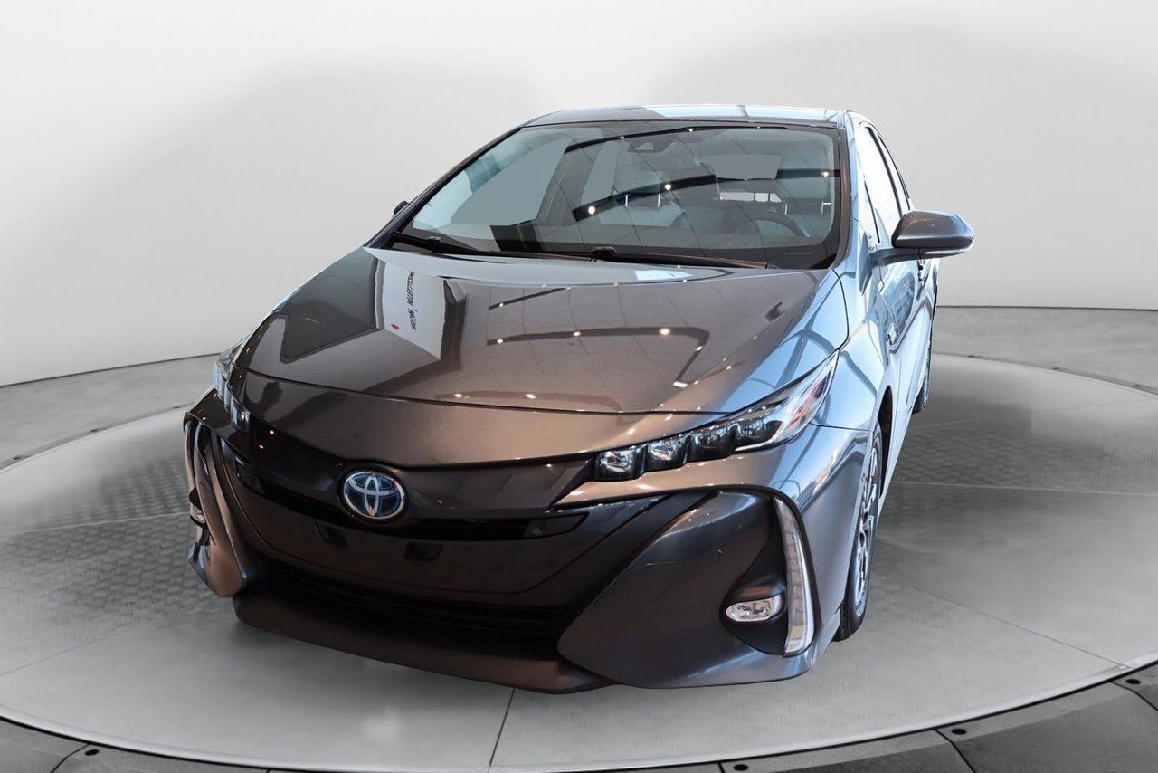Toyota Prius Prime NIV JTDKAMFP4M3168682 2021 Gris Chicoutimi - photo #0