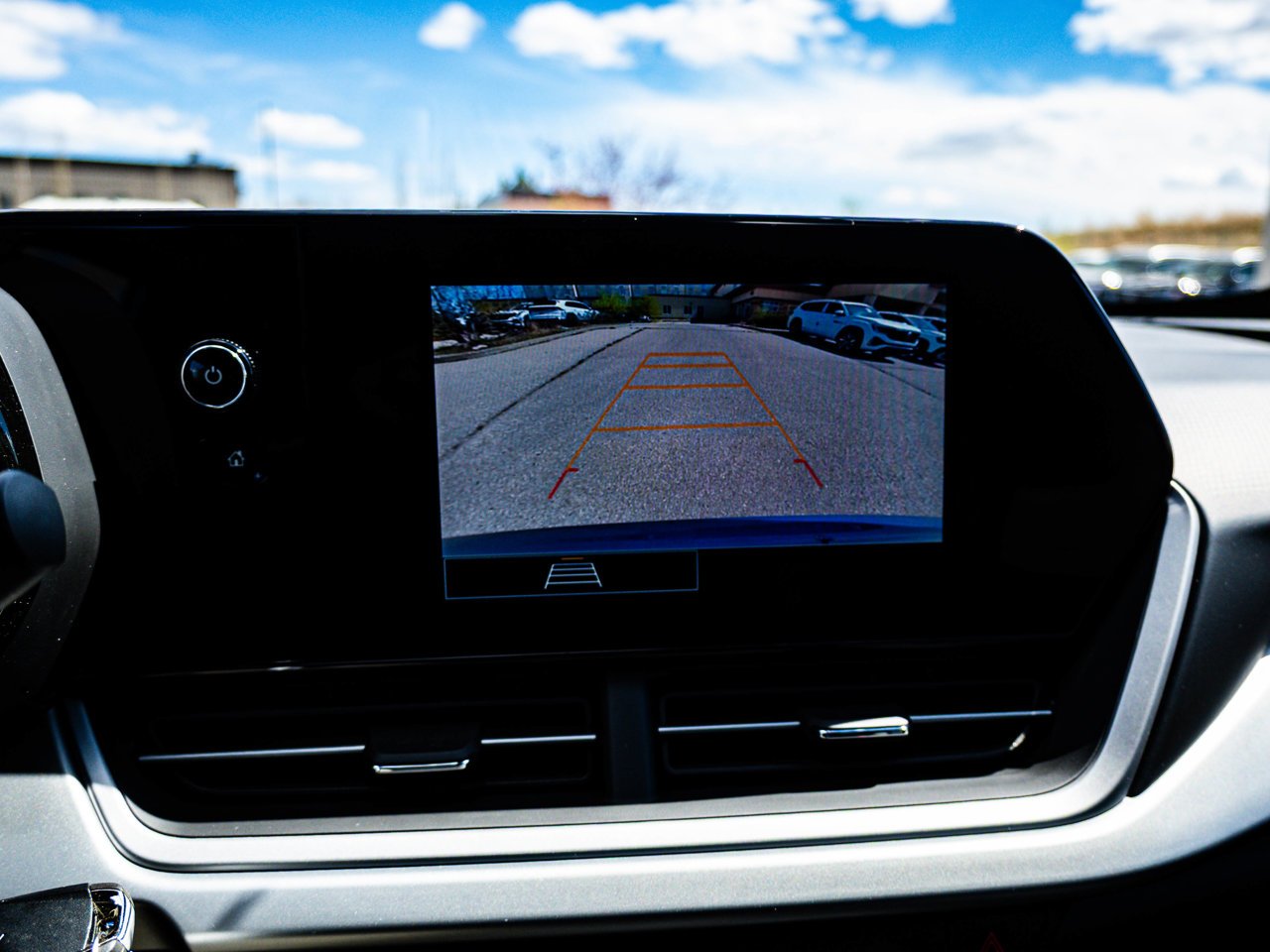 2026 Chevrolet Trax FWD 4dr 1RS Blue Sherwood Park - photo #23