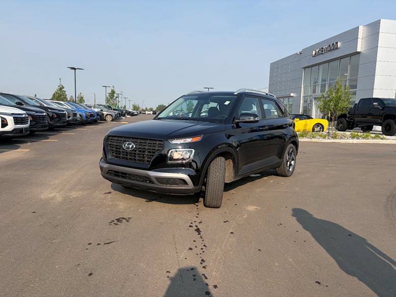 2021 Hyundai Venue Trend IVT Black Sherwood Park - photo #2