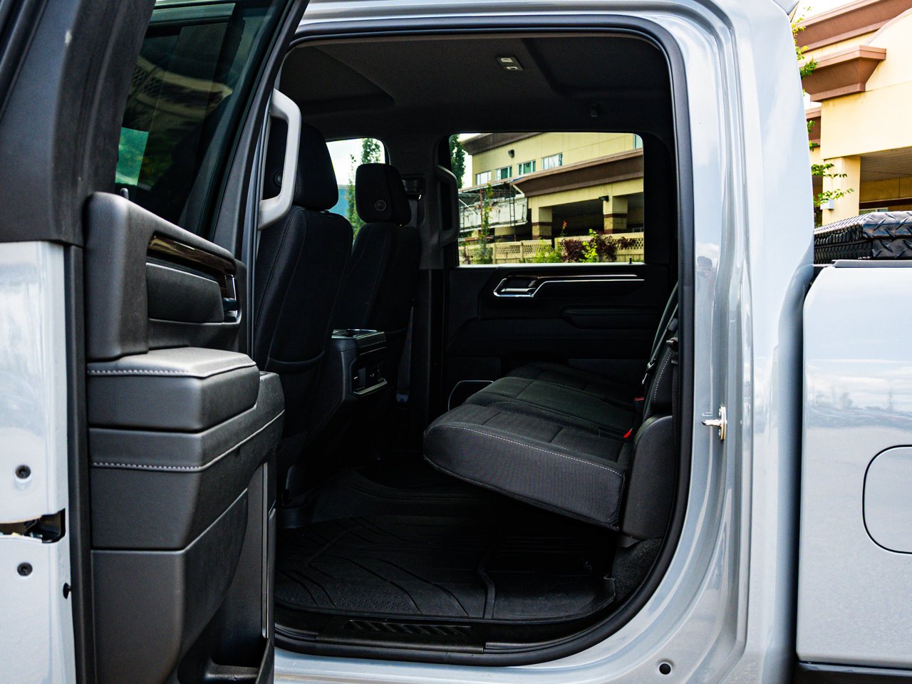 2024 Chevrolet Silverado 3500HD 4WD Crew Cab 159 LT Grey Sherwood Park - photo #26