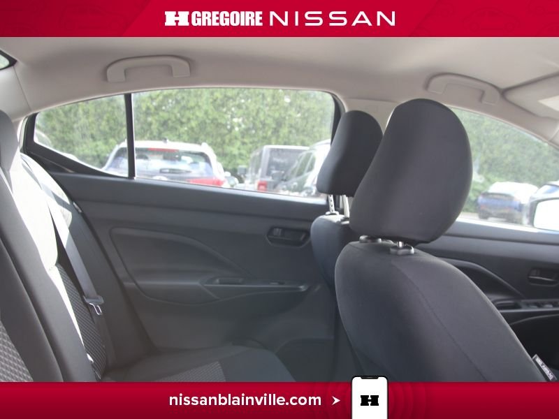 2022 Nissan Versa Black Blainville - photo #21