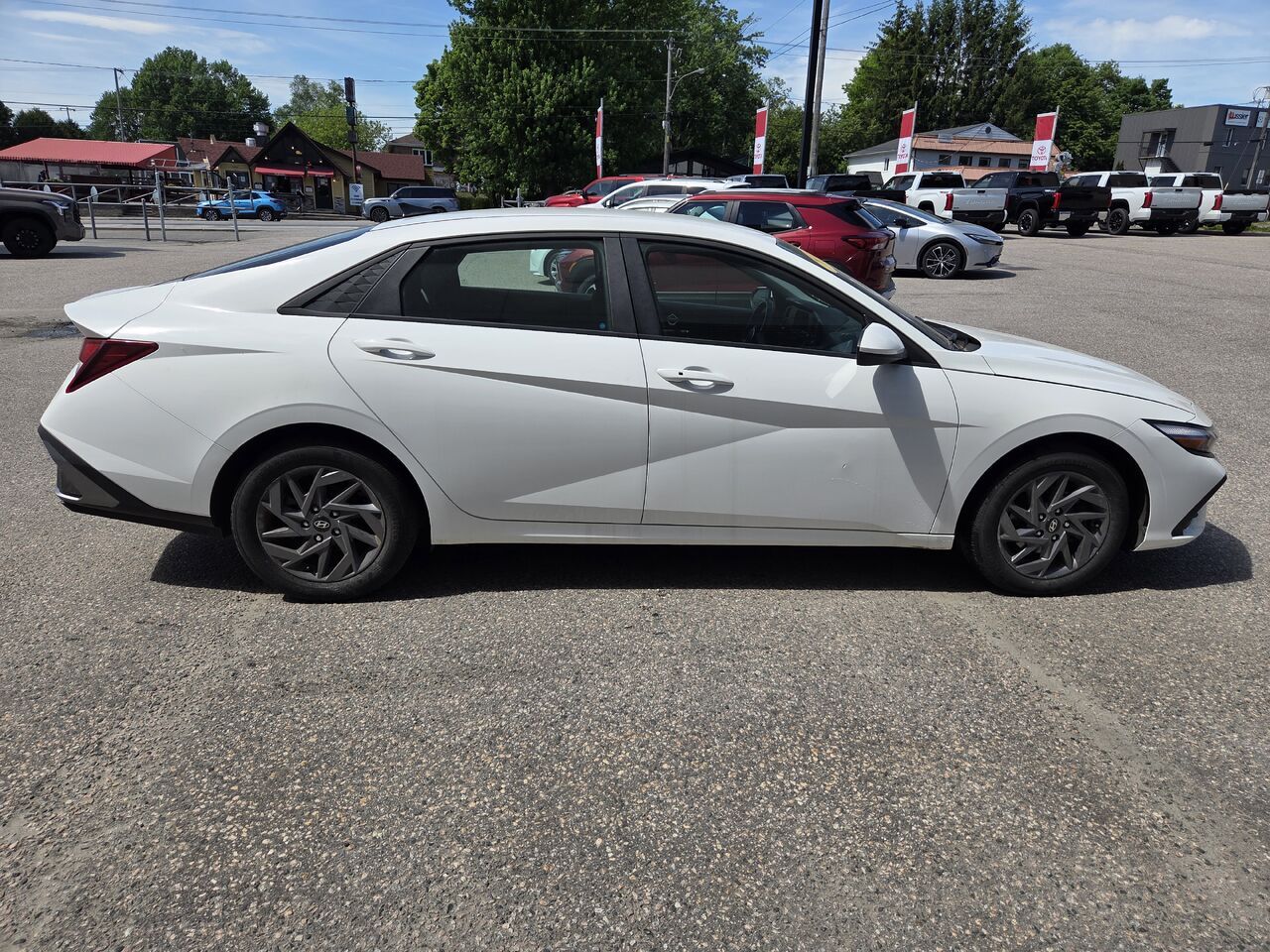2024 Hyundai Elantra