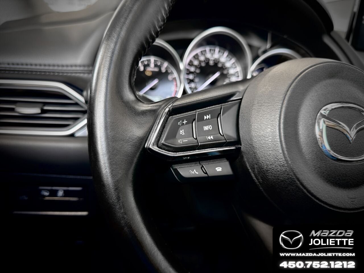 2025 MAZDA CX-5 Rhodium White Metallic Notre-Dame-des-Prairies - photo #18