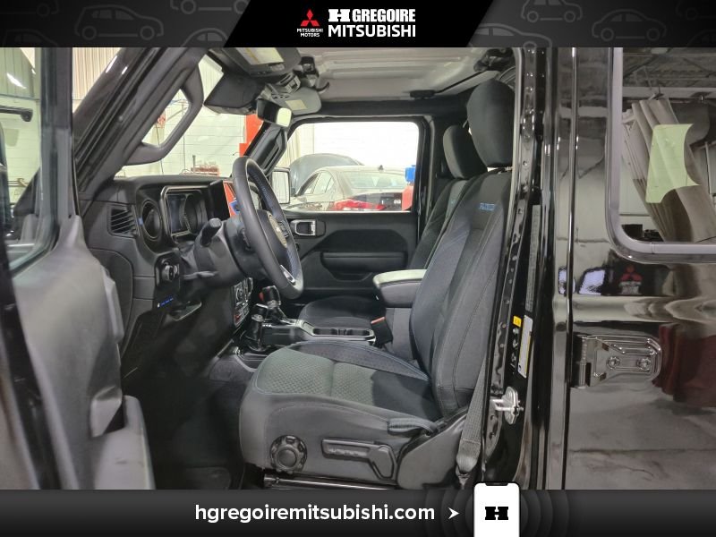 Jeep Wrangler MH4355 | Rubicon Hybride * 4x4* Mags * Camera * Carplay * 2024 Noir Laval - photo #13