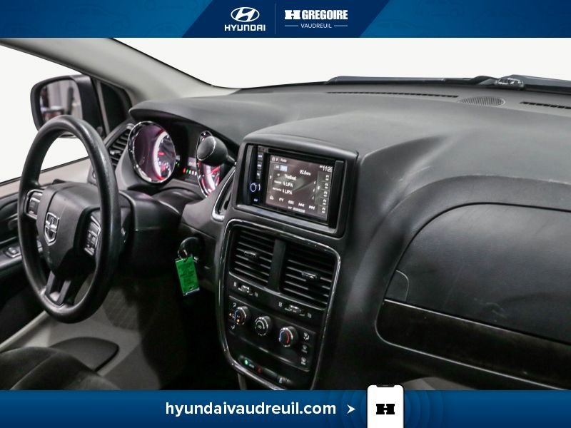 2018 Dodge GR Caravan Black Laval - photo #28