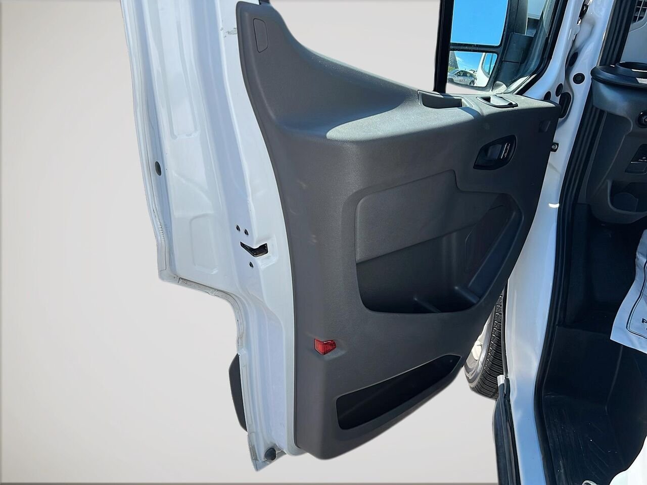 2024 Ford Transit fourgon utilitaire White Québec - photo #10