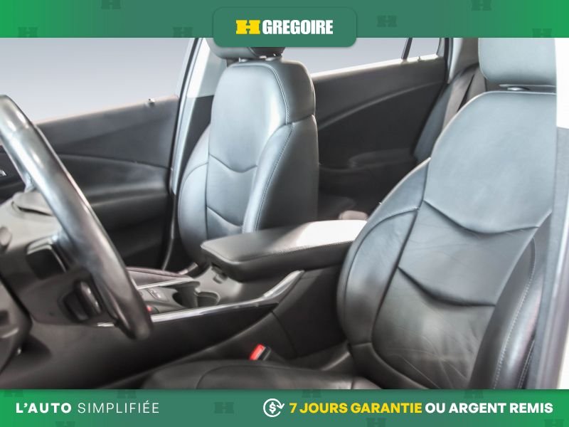 Chevrolet Volt 821999 | Premier AUTO A/C MAGS CUIR NAV CAM RECUL BLUETOOTH 2019 Blanc Laval - photo #20