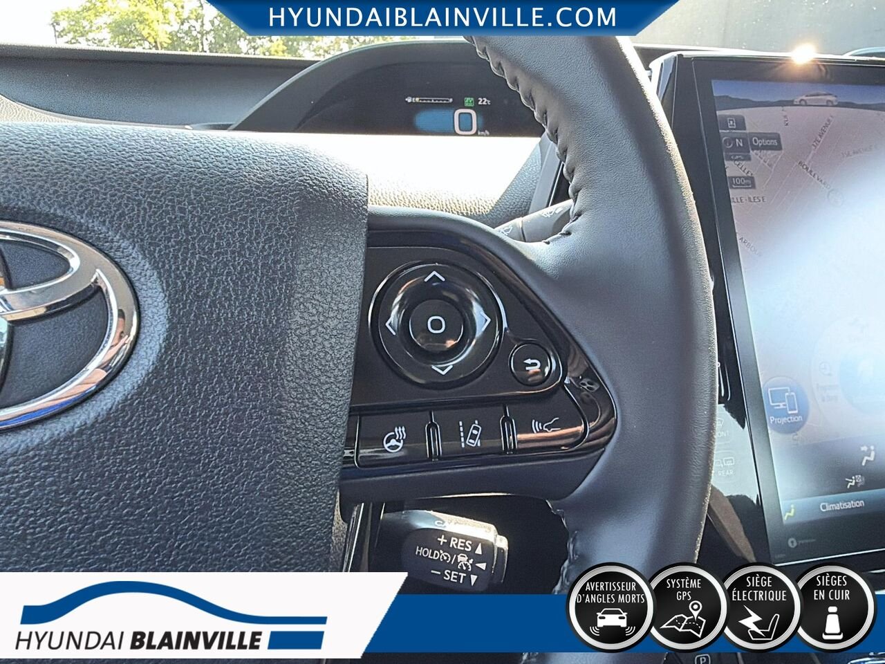 2022 Toyota Prius Prime White Blainville - photo #13