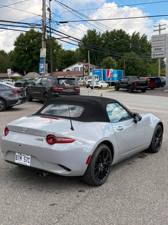 2026 Mazda MX-5 Black Lac Mégantic - photo #7