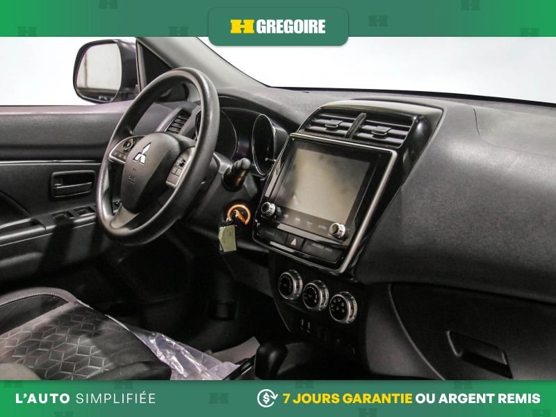 2023 Mitsubishi RVR Grey Saint-Eustache - photo #26