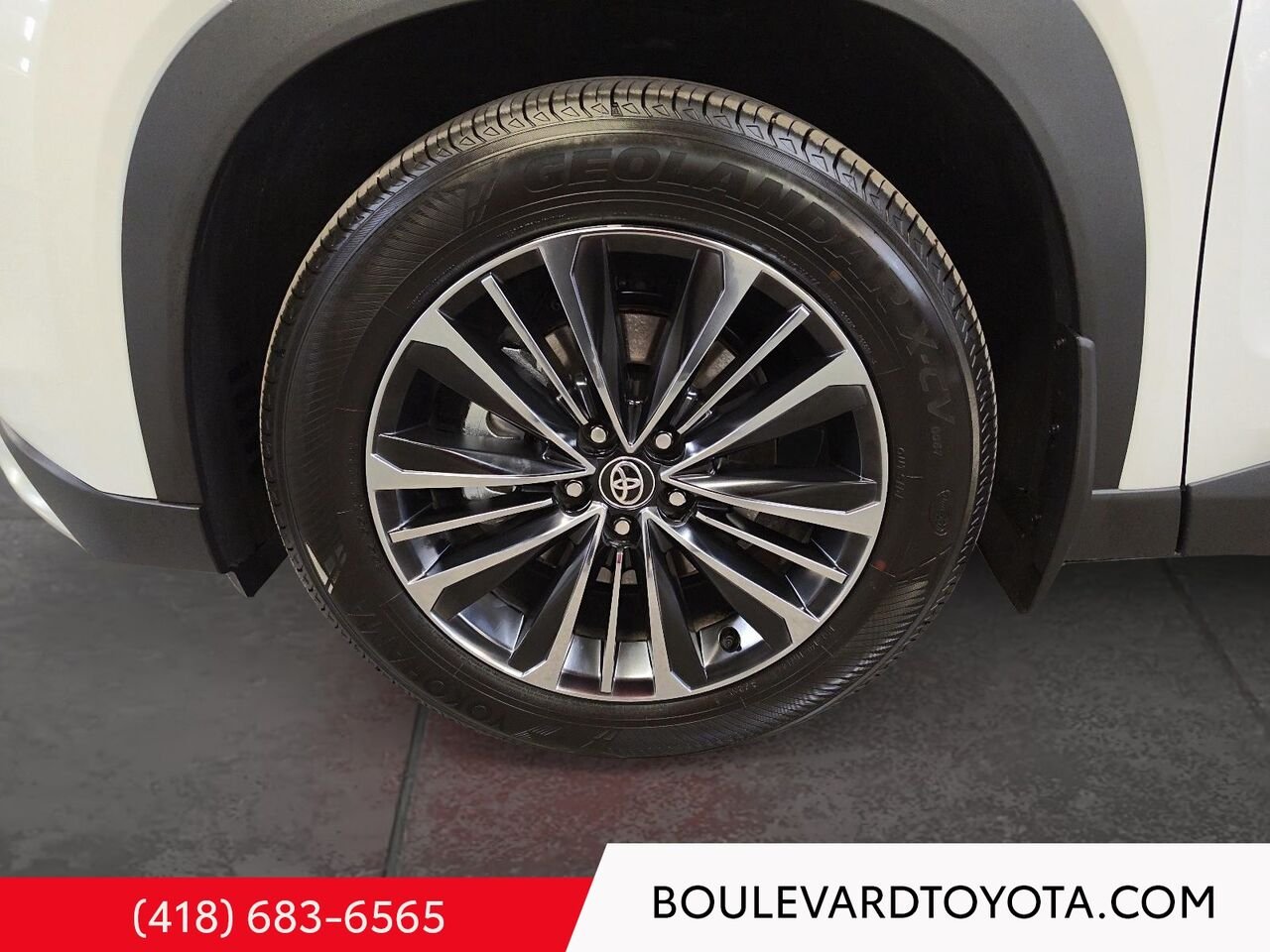 TOYOTA GRAND HIGHLANDER 100120A-109 | HYBRIDE PLATINUM MAX, AWD 2026 Blanc Québec - photo #6