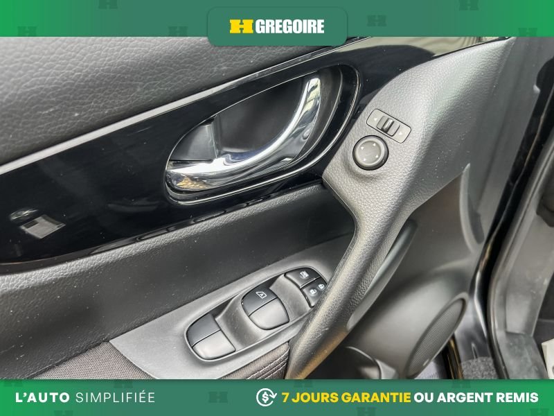 2019 Nissan Qashqai Black Saint-Eustache - photo #16