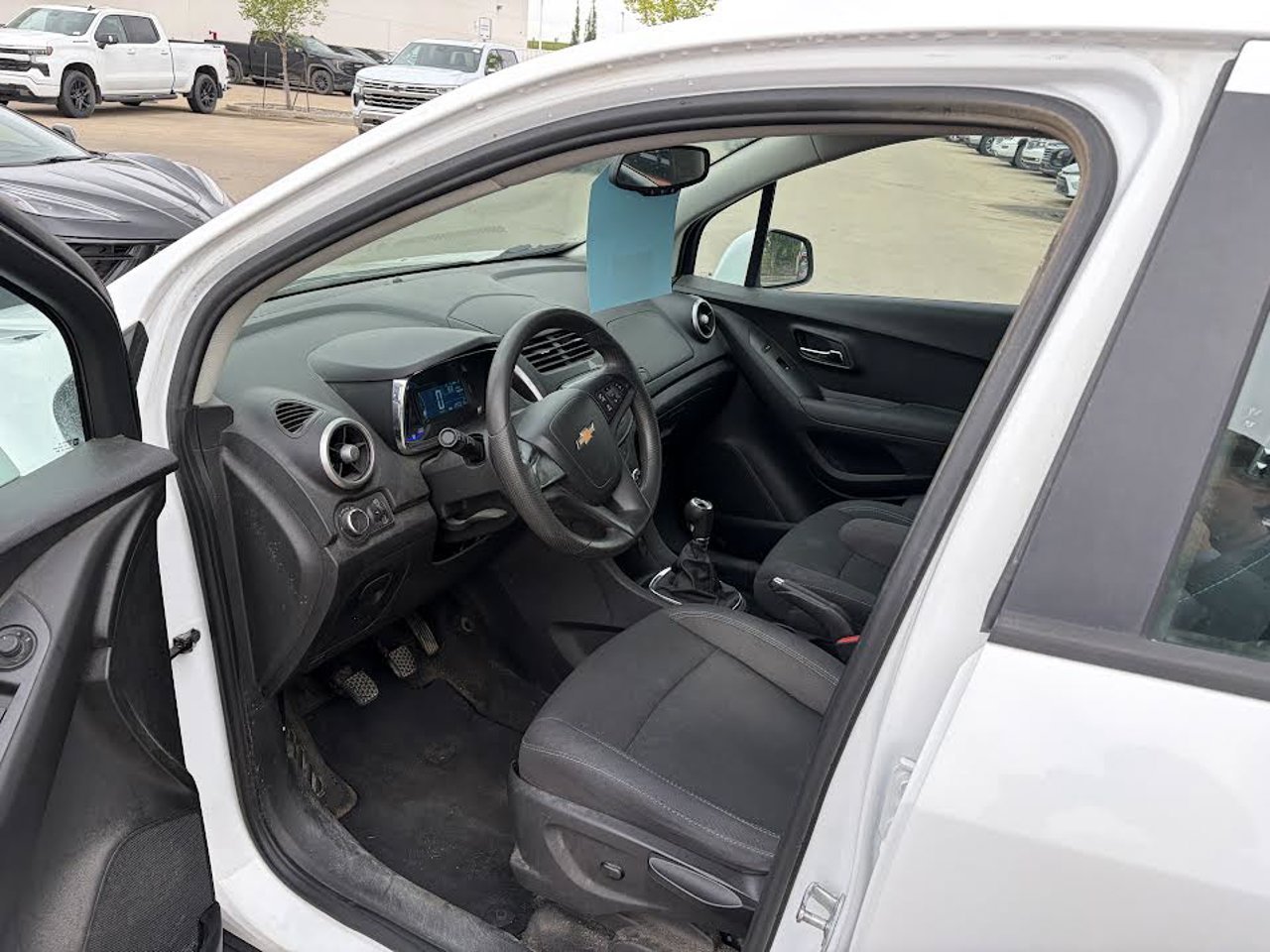 2015 Chevrolet Trax FWD 4dr LS White Sherwood Park - photo #5