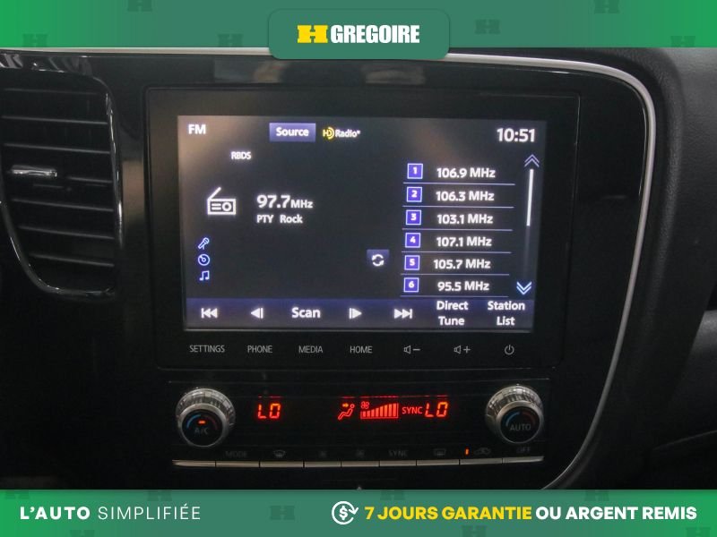 2020 Mitsubishi Outlander Black Saint-Eustache - photo #13