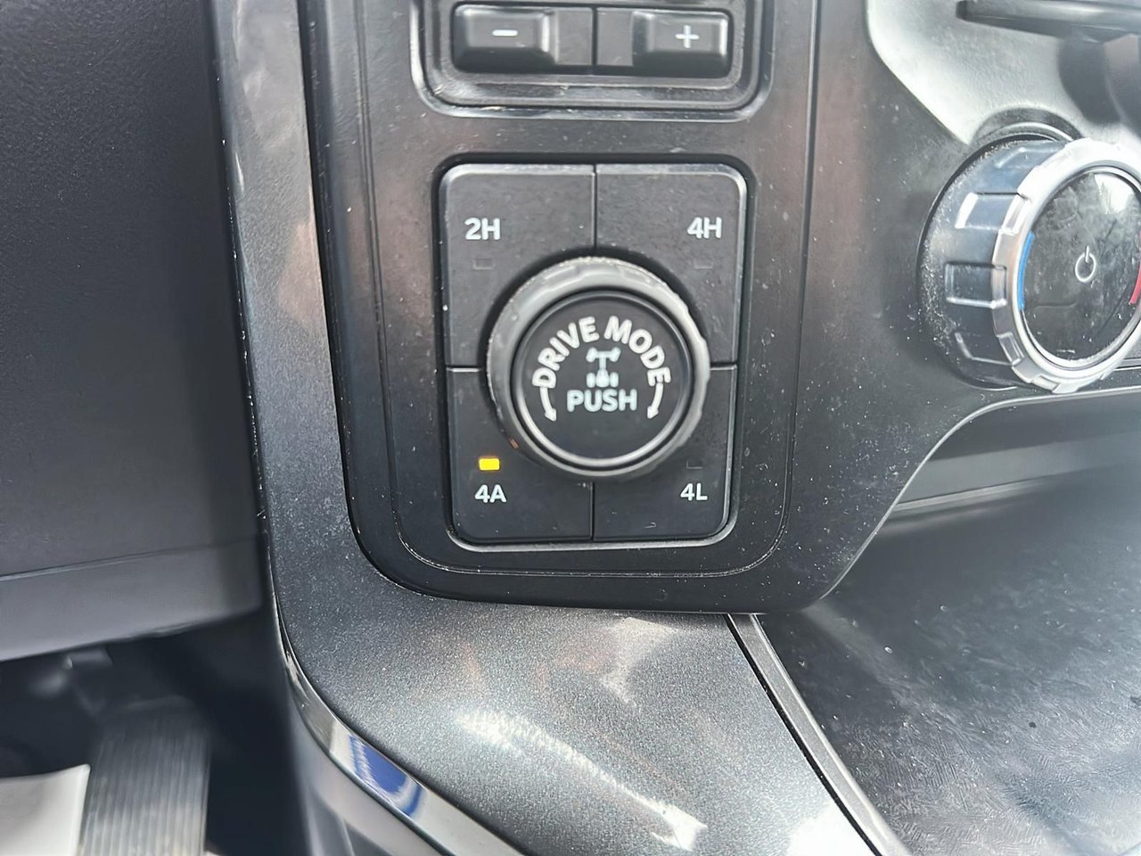 2023 Ford F-150 White Rouyn-Noranda - photo #13