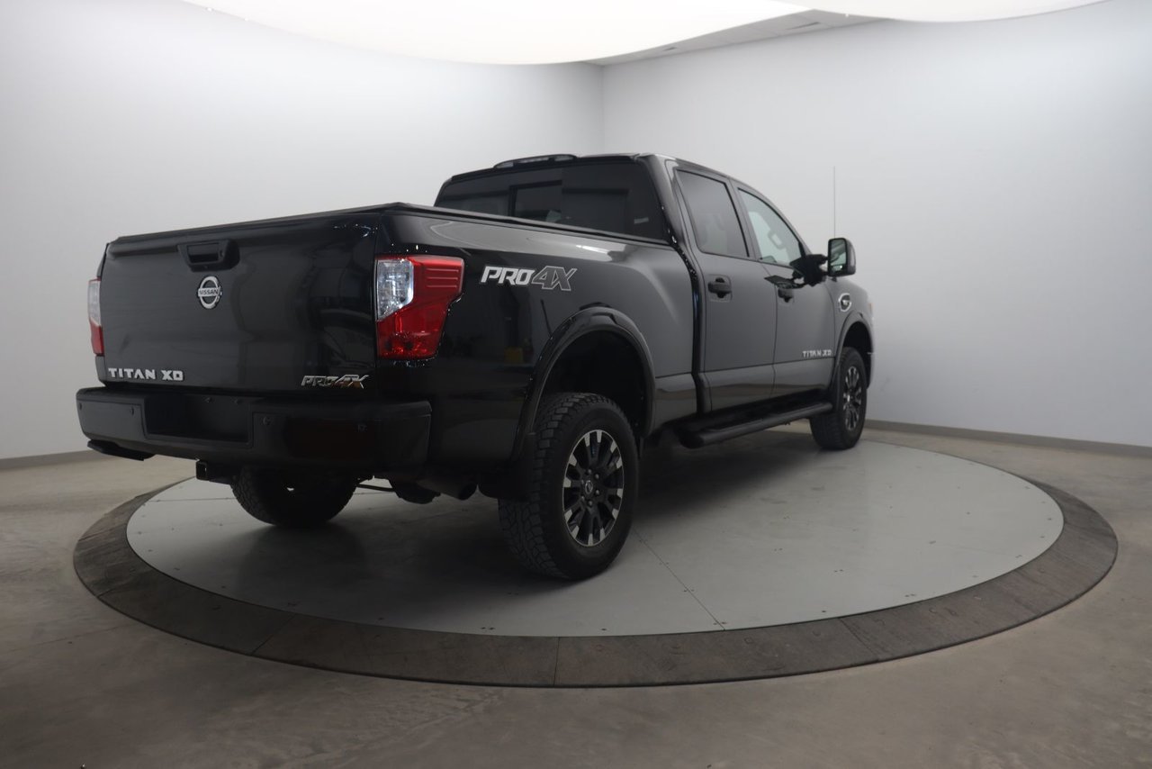 Nissan Titan XD NIV 1N6AA1F40KN521126 2019 Noir Baie-Comeau - photo #3