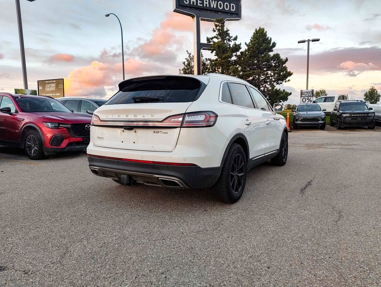 2020 Lincoln Nautilus Reserve AWD White Sherwood Park - photo #4