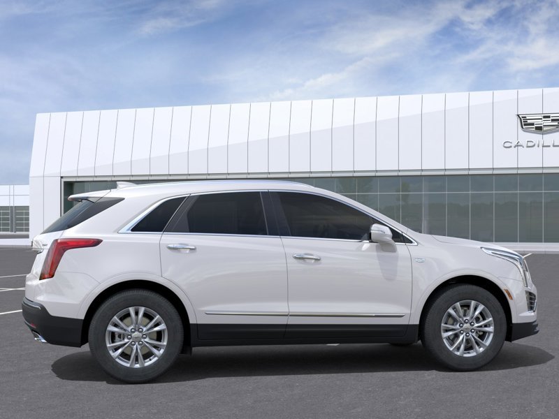 CADILLAC XT5 TI 4 portes de luxe 2025 Blanc cristal triple couche Sherbrooke - photo #4
