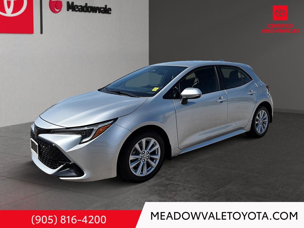 2023 Toyota Corolla Hatchback One owner, Low KM's, Alloy Wheels, Back up Camera Classic Silver Metallic Mississauga - photo #0