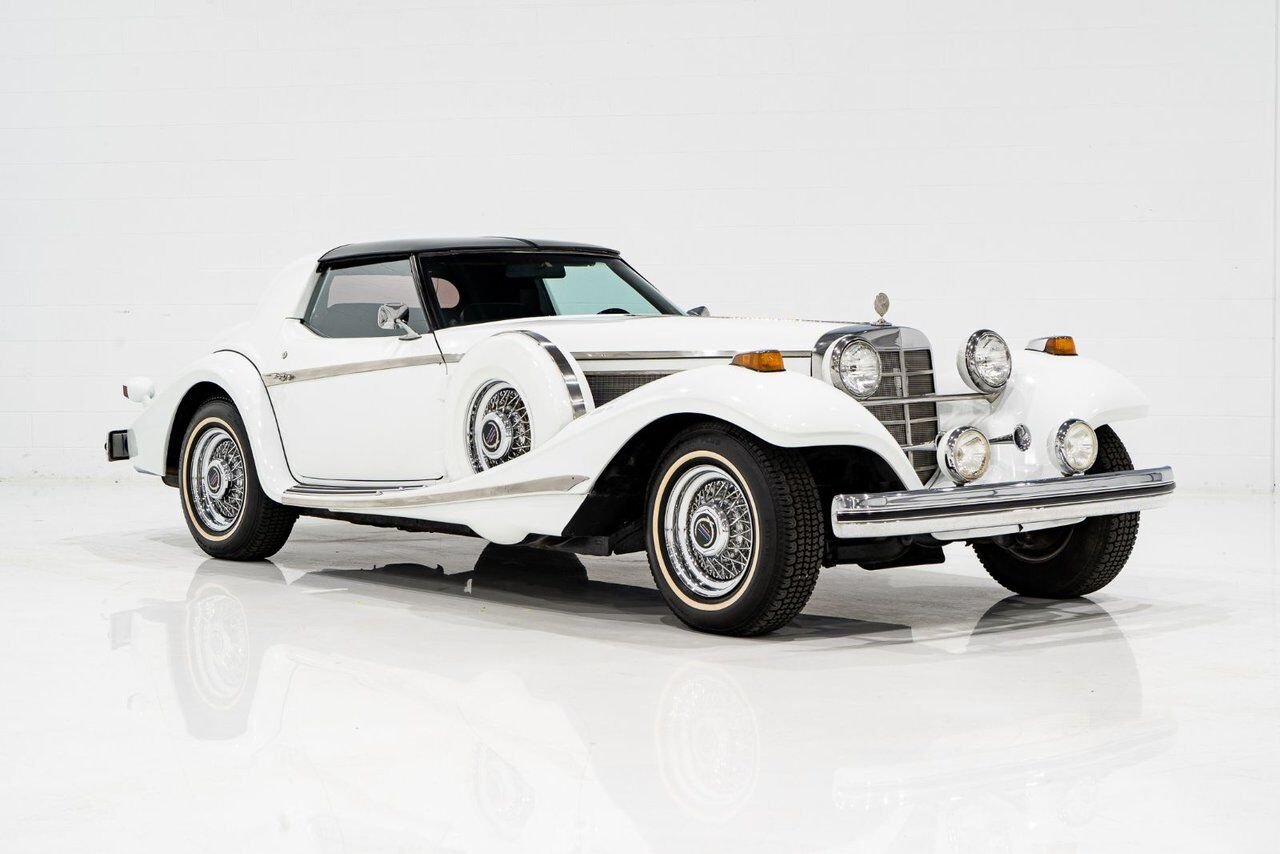 1981 Phillips Motor Car Berlina Coupe Only 1 of 78 produced. Very rare | PRIX EN USD White Montreal - photo #21
