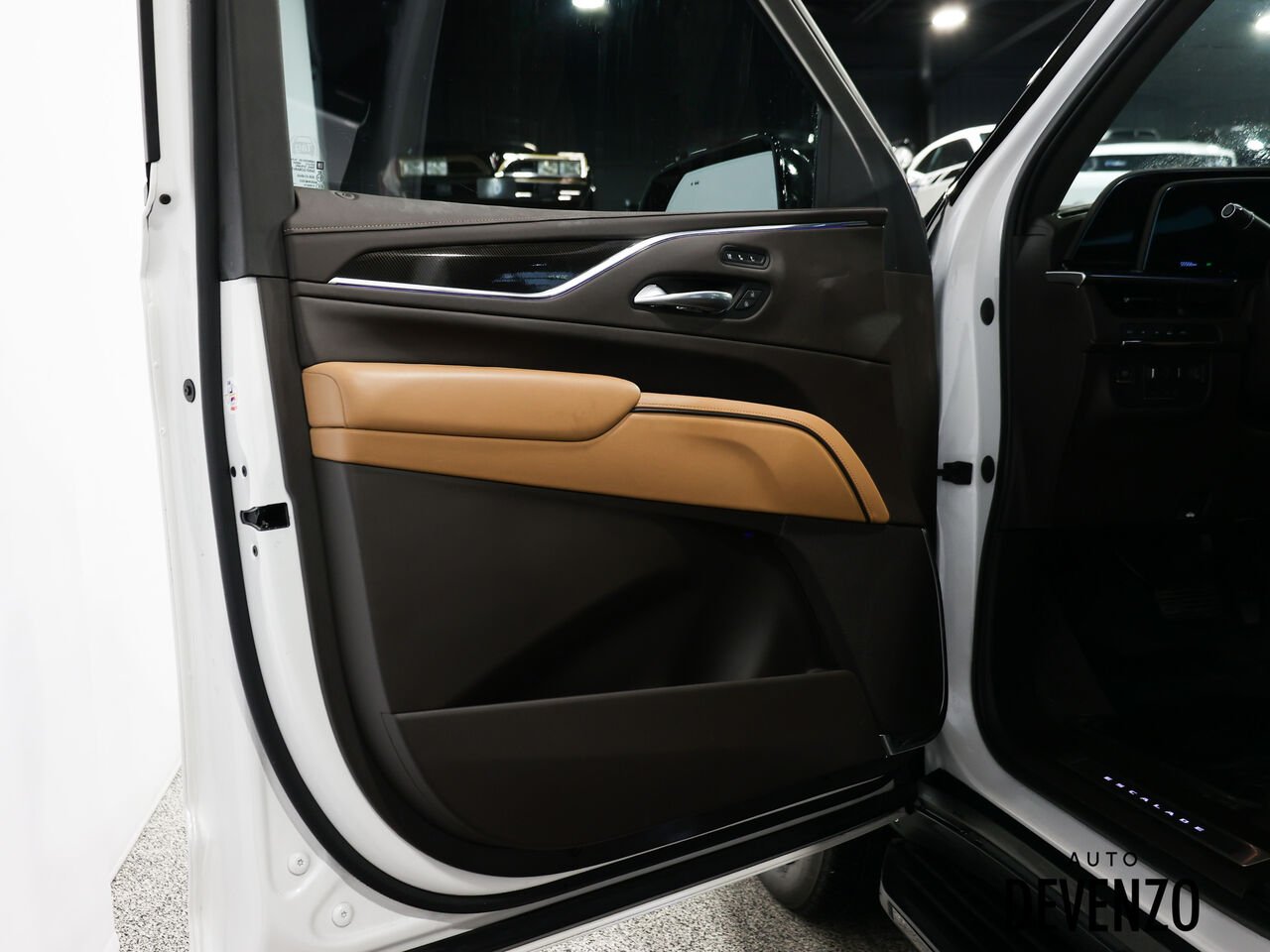 Cadillac Escalade 2022 Blanc Saint-Eustache - photo #6