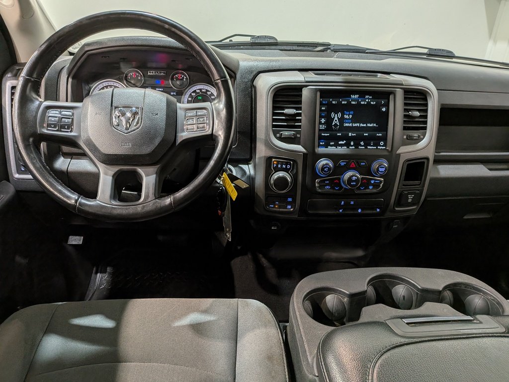 Ram 1500 Classic 2021 Argent Val-David - photo #28