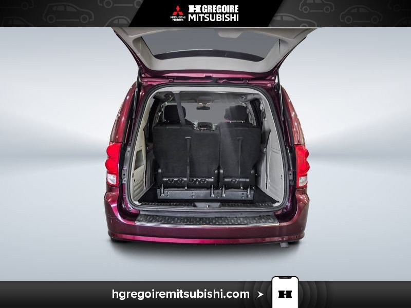Dodge GR Caravan 2017 Brun Blainville - photo #27