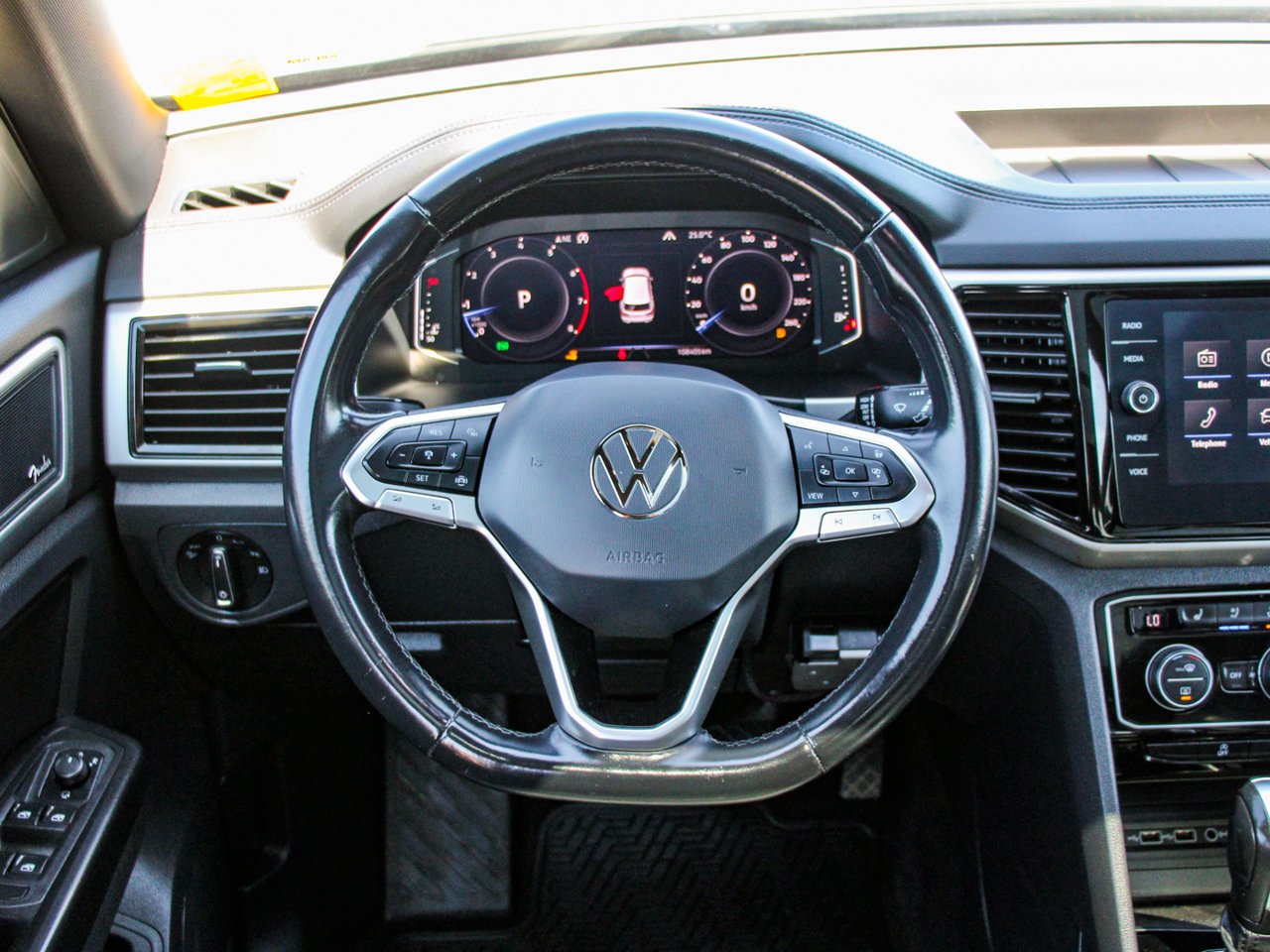 2020 Volkswagen Atlas Cross Sport Execline 3.6 FSI 4MOTION Black Sherwood Park - photo #18
