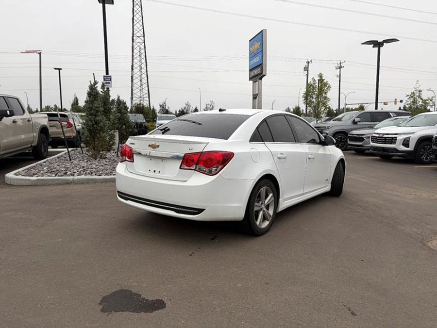 2013 Chevrolet Cruze 2013 White