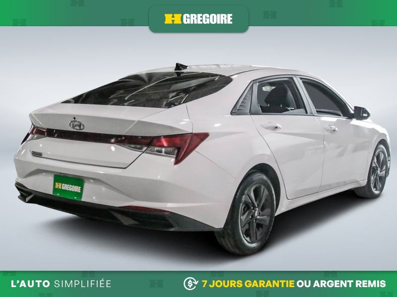 2022 Hyundai Elantra White Laval - photo #7