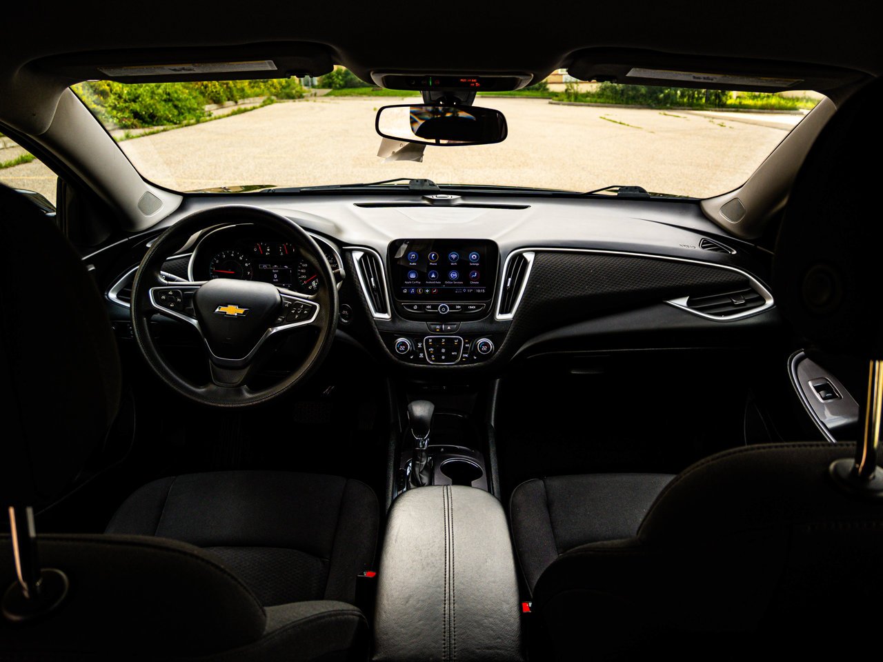2022 Chevrolet Malibu 4dr Sdn LT Grey Sherwood Park - photo #27